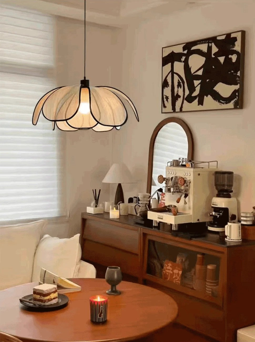 Hand-woven Lotus Pendant Lamp